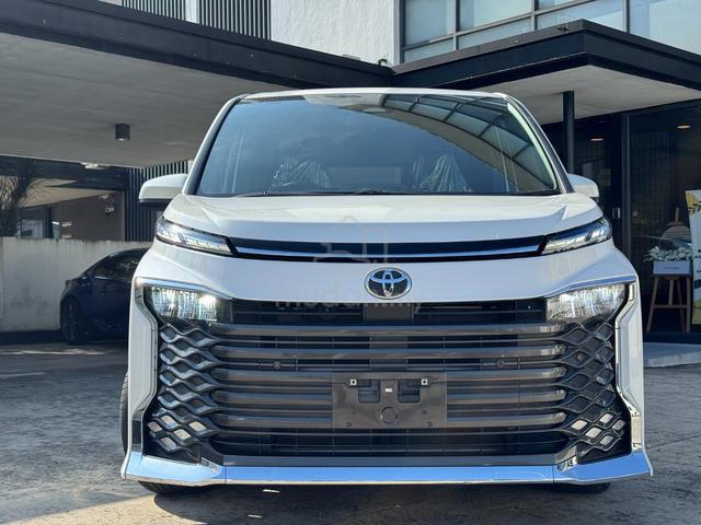 2022 Toyota VOXY 2.0 S-Z POWERBOOTS - 3