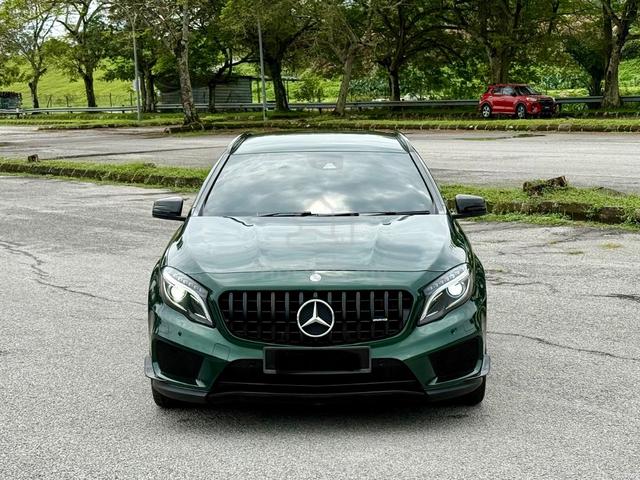 AMG GREEN 2016 Mercedes Benz GLA250 4MATIC 2.0 - 3