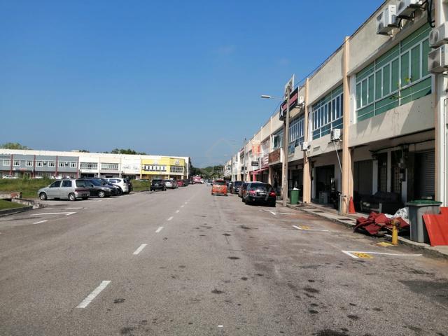 BELOW Market VALUE 2 Storey Shoplot@ Bukit Piatu Bukit Serindit Melaka 1