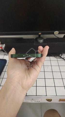 IPhone 13 - photo 5 of 6