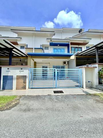 FULLY FURNISHED! 2 Storey Taman Indah KLIA
Salak Tinggi Sepang NICE 1