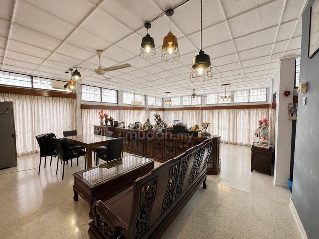 2 Sty Bungalow @ Ukay Heights, Ampang 1