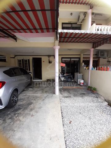 Double storey house terrace 1