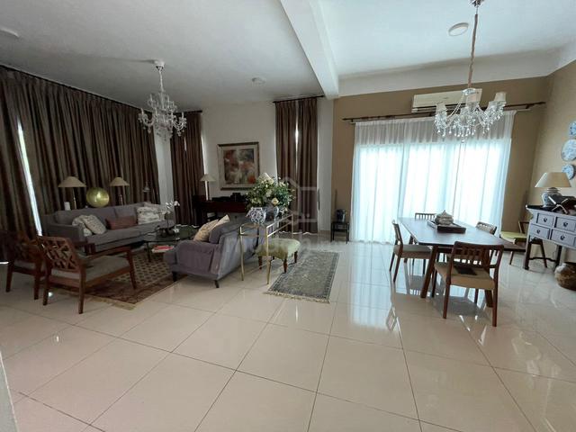 RENOVATED Perdana Lakeview East 40x90 Semi-D In My Diva Cyberjaya 1