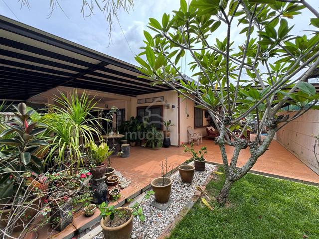 SEMI-D SINGLE STOREY / TMN SUNRISE, KLUANG / NON BUMI / 4,567 sqft 5
