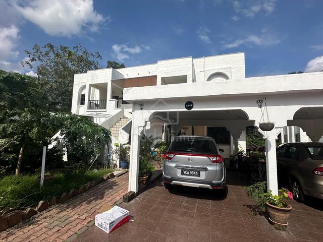 Country Villa, Ground Floor Unit, Country Heights, Kajang, Low Booking 1