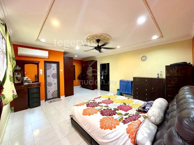 Fully Renovated Extend 24x70 Batu Belah 2 Storey Klang Good Condition! 1