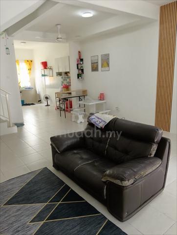 Double Storey For Rent Taman Scientex, Jasin Melaka 3