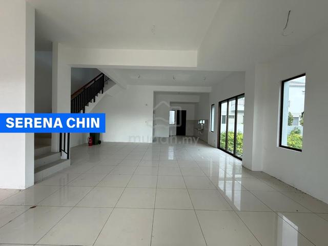 Spacious Semi D @ Aster Villa For Rent – 4 Bedroom Family Home 1