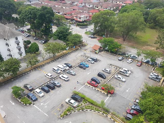 Pangsapuri Merak (Puchong) 5