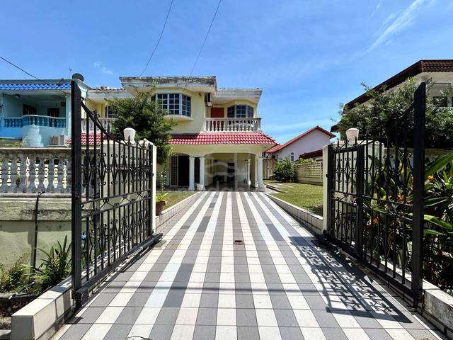 PRIME AREA! HUGE LAND! 2-Storey Semi-Detached, SS5 Kelana Jaya 1