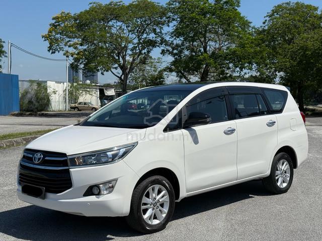 2017 Toyota INNOVA 2.0 G (A) LOW MILEAGE - 4