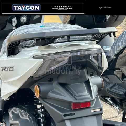 Carousel Image