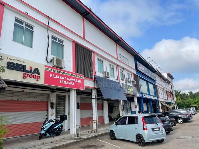 Pusat Perdagangan Rasau Segamat - Lot Kedai untuk Disewa 1