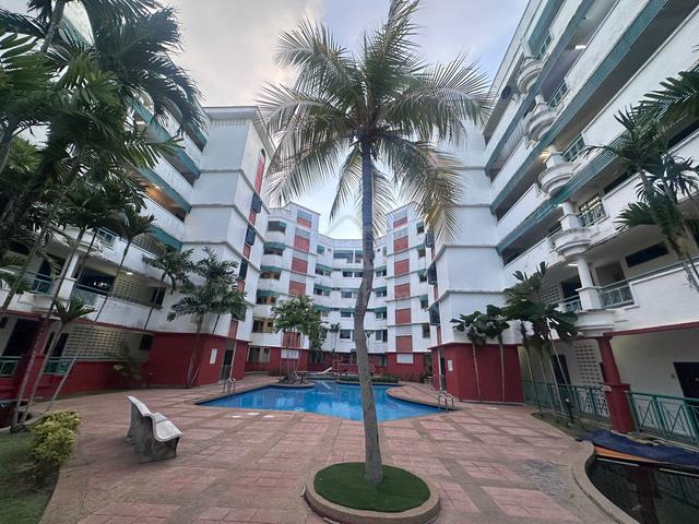 Rumah Super Duplex Penthouse Murah Berdekatan Pantai Robina Utk Dijual 1