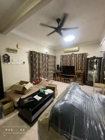 Corner Lot Double Storey Terrace House Sale@ Taman Kapar Indah 1