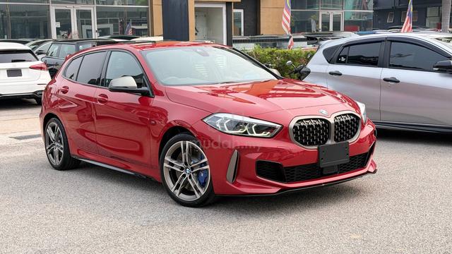 2022 BMW M135i M-Sport xDrive SUNROOF UNREGISTERED - 1