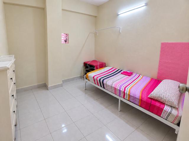 Single room for rent 1