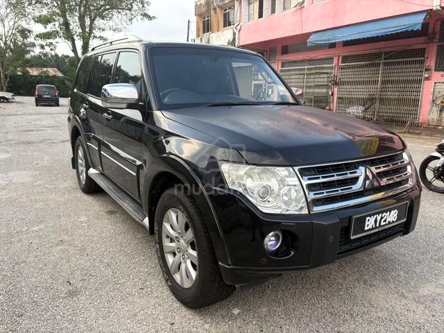 2010 Mitsubishi PAJERO 3.8 EXCEED (A) - 1