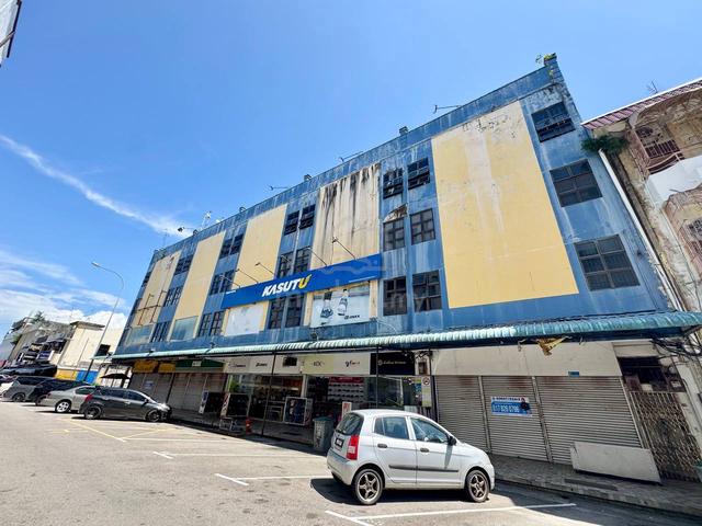 Groundfloor shoplot for rent @ Jalan Taib, Pontian 5