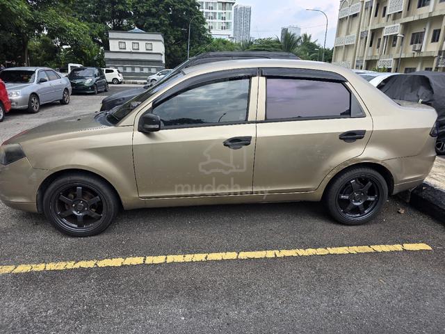 Saga FL 1.3 Auto CVT - 5