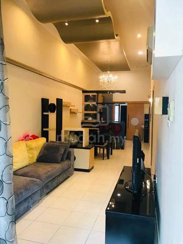 Rare Unit  Taman Molek Fully Renovated Single Storey Near Desa Harmoni 1
