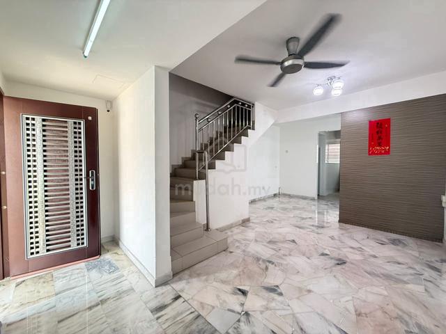 AAA Sri Yaacob Skudai Low Medium Cost 2 Tingkat Renovated Endlot 1