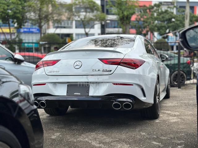 2023 Mercedes Benz CLA 45S AMG RECON LOW MILEAGE! - 4