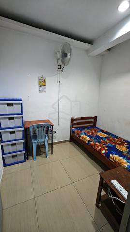 Perwira Skudai Tun Aminah TUTA rumah kedai Tkt1 bilik sewa room rental 1