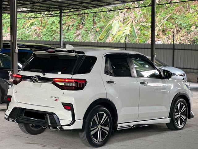 2022 Perodua ATIVA 1.0 AV / TIPTOP CONDITION / - 2