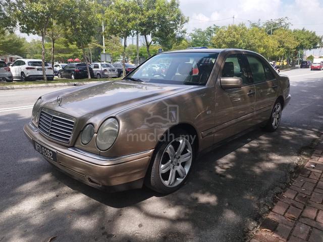 1997 Mercedes Benz E230 AVANTGARDE 2.3 (A) - 2