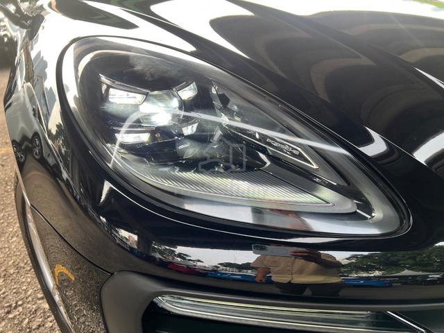 2024 Macan 2.0 PDLS Plus 360 Cam Panaromic Roof 5A - 2
