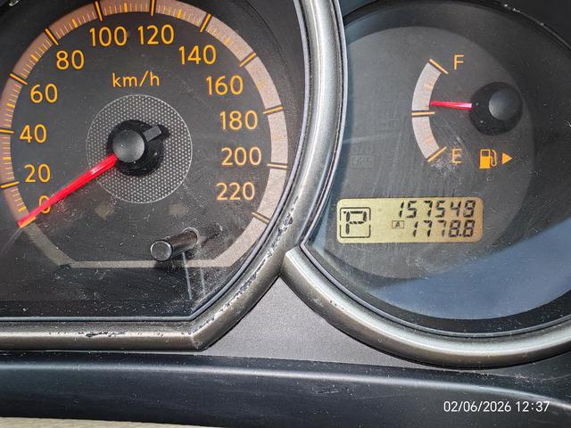 2010 Nissan GRAND LIVINA 1.6 IMPUL (A) - 5