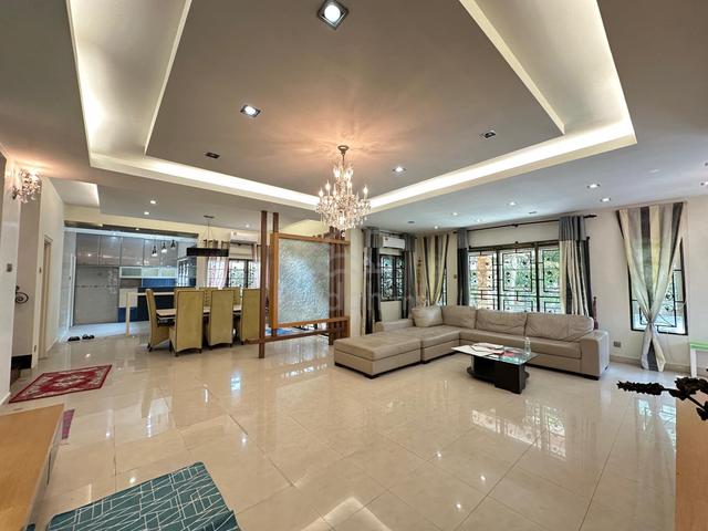2.5 Sty Bungalow @ Kemensah Heights, Ampang 1