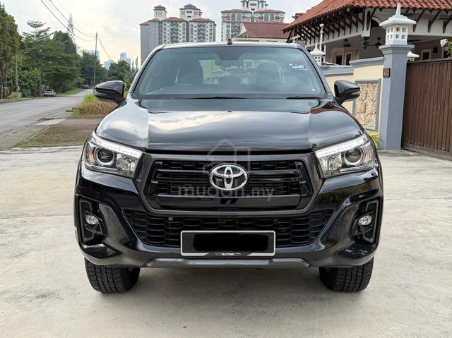 2020 Toyota HILUX 2.8 BLACK EDITION FULL SERVICE - 2