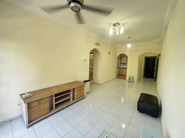 Sri Kenari Apartment 1
