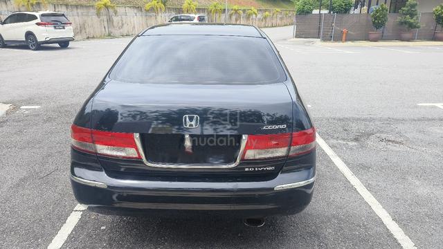 Honda ACCORD 2.0 VTI (A) 2004 - 2