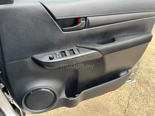 2022 Toyota HILUX 2.4 E (A)MIKES60K,TOYOTASERVICE - 5