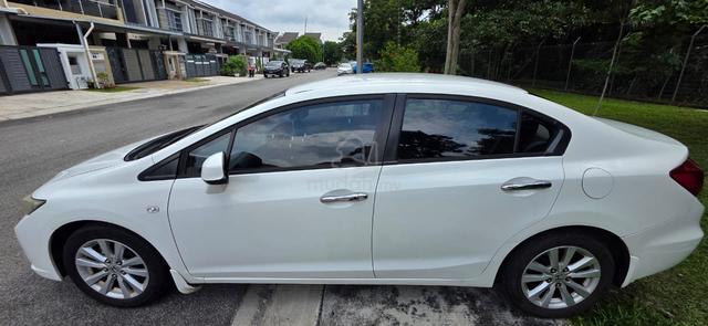 2015 Honda CIVIC 1.8 S FACELIFT (A) - 5