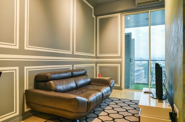 231 TR Serviced Suite 1