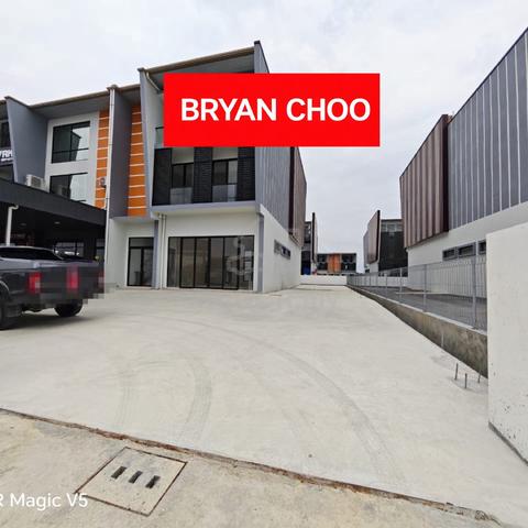 3 STOREY SEMI D WAREHOUSE FOR RENT At PINE SQUARE KUCHING SARAWAK 1