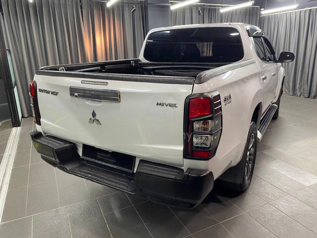 2021 Mitsubishi TRITON 2.4 VGT (A) - 3