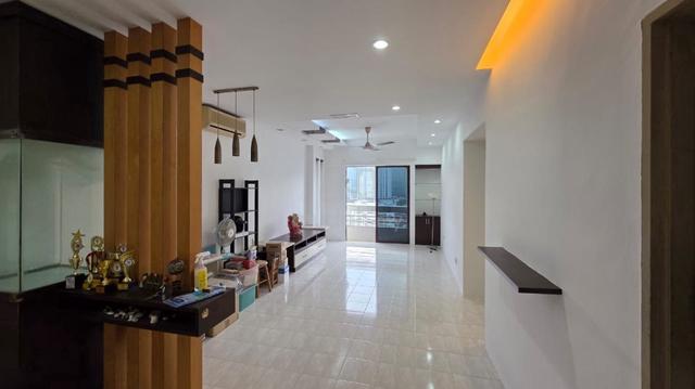 Victoria Heights 1