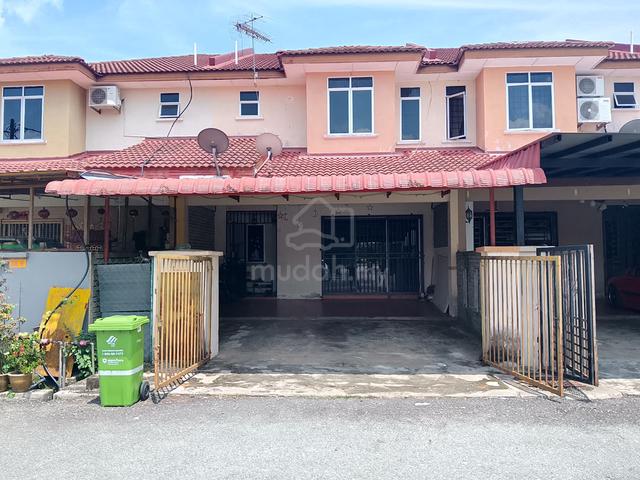 Teres 2 tingkat kuala lipis jalan BBKL 1