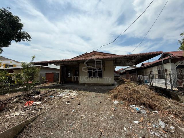 Jelapang Single Storey Bungalow Facing Mainroad For Rent Ipoh 1