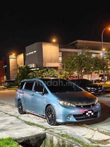 2009 Toyota WISH 1.8 X (A) - 1