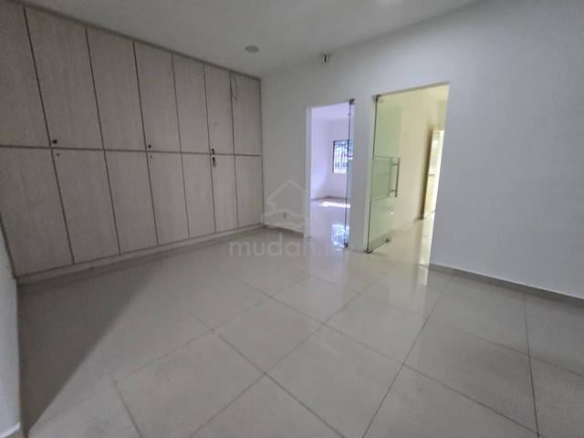SS2 Petaling Jaya, Jalan SS 2/24, SHOP 1ST FLOOR (Facing Main Road) 5
