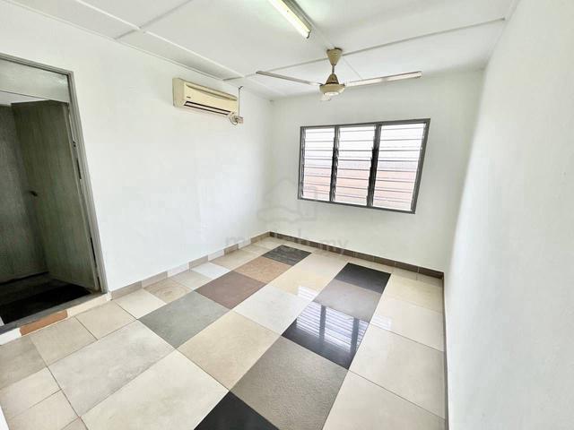 Ulu Tiram Taman Nora Double Storey low cost for Sale/Full Loan 1