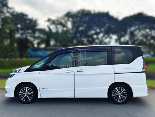 2018 Nissan SERENA 2.0 S-HEV PREMIUM MPV 7 Seater - 4