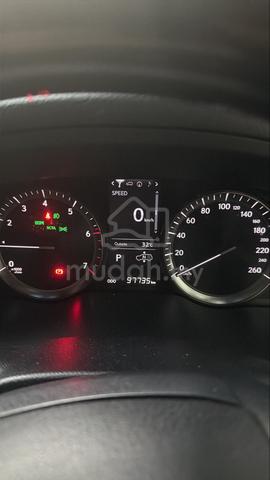 2016 Lexus LX570 5.7 (A) - 2